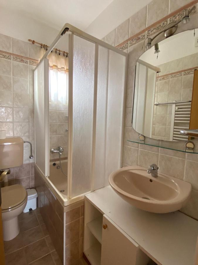 ラバックHouse Roseアパートメント エクステリア 写真
